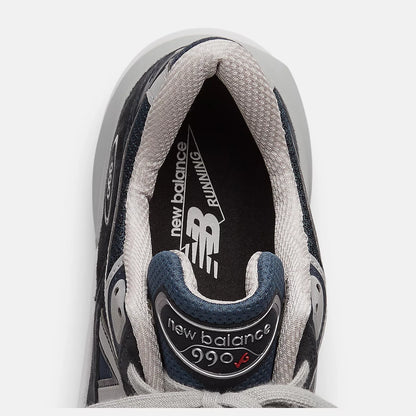 New Balance 990v6